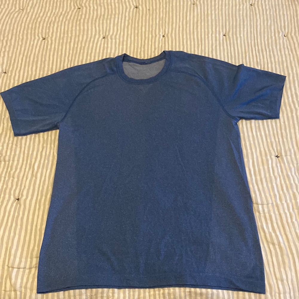 Lululemon Metal Vent Tech Short Sleeve